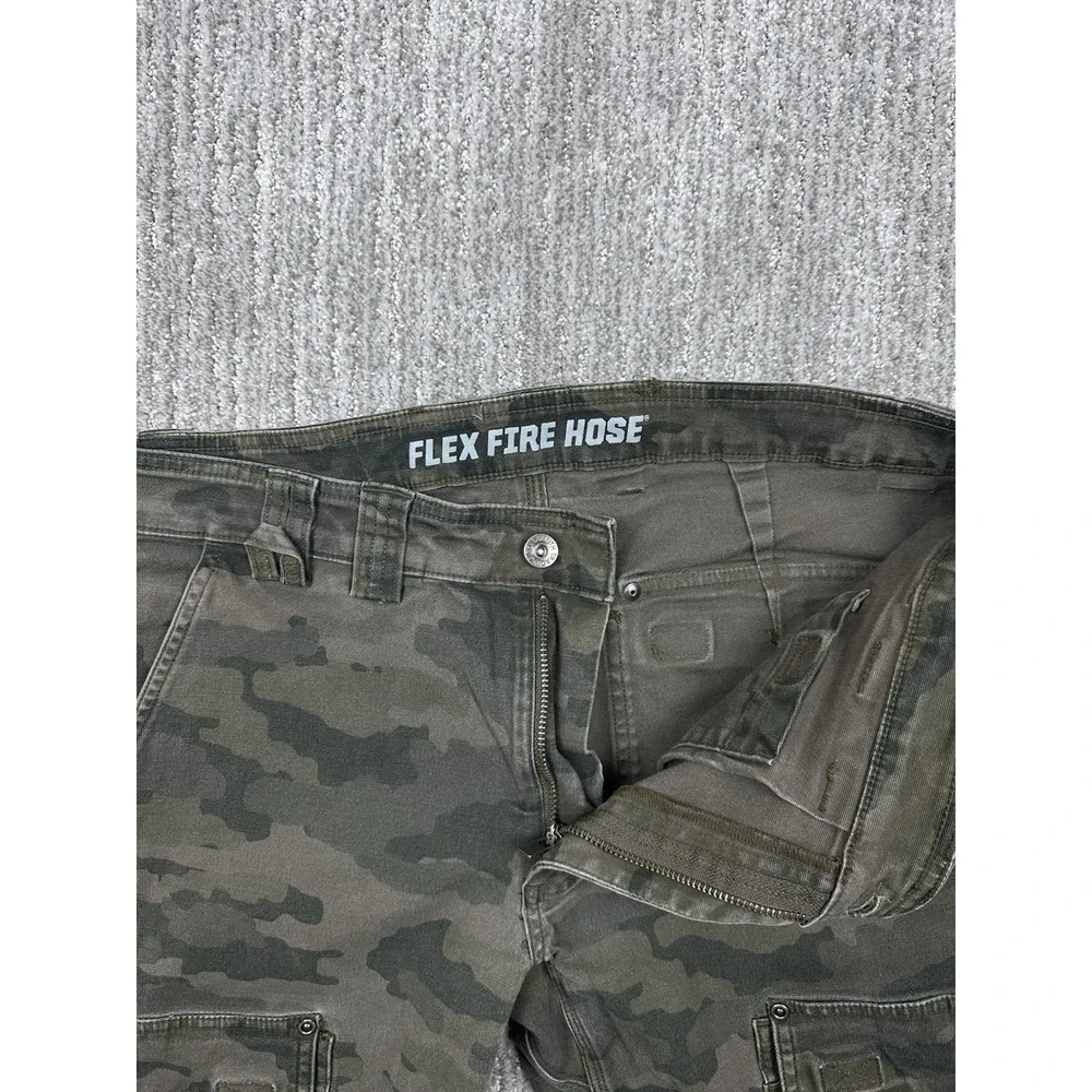 Duluth Trading Camo Cargo Pants Mens 34x32 (fits 33x30) Flex Fire Hose Slim Fit